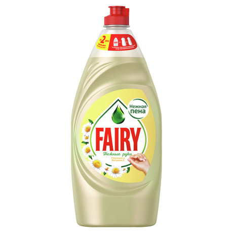 Средство для мытья посуды Fairy Нежные руки Ромашка и витамин E 900мл